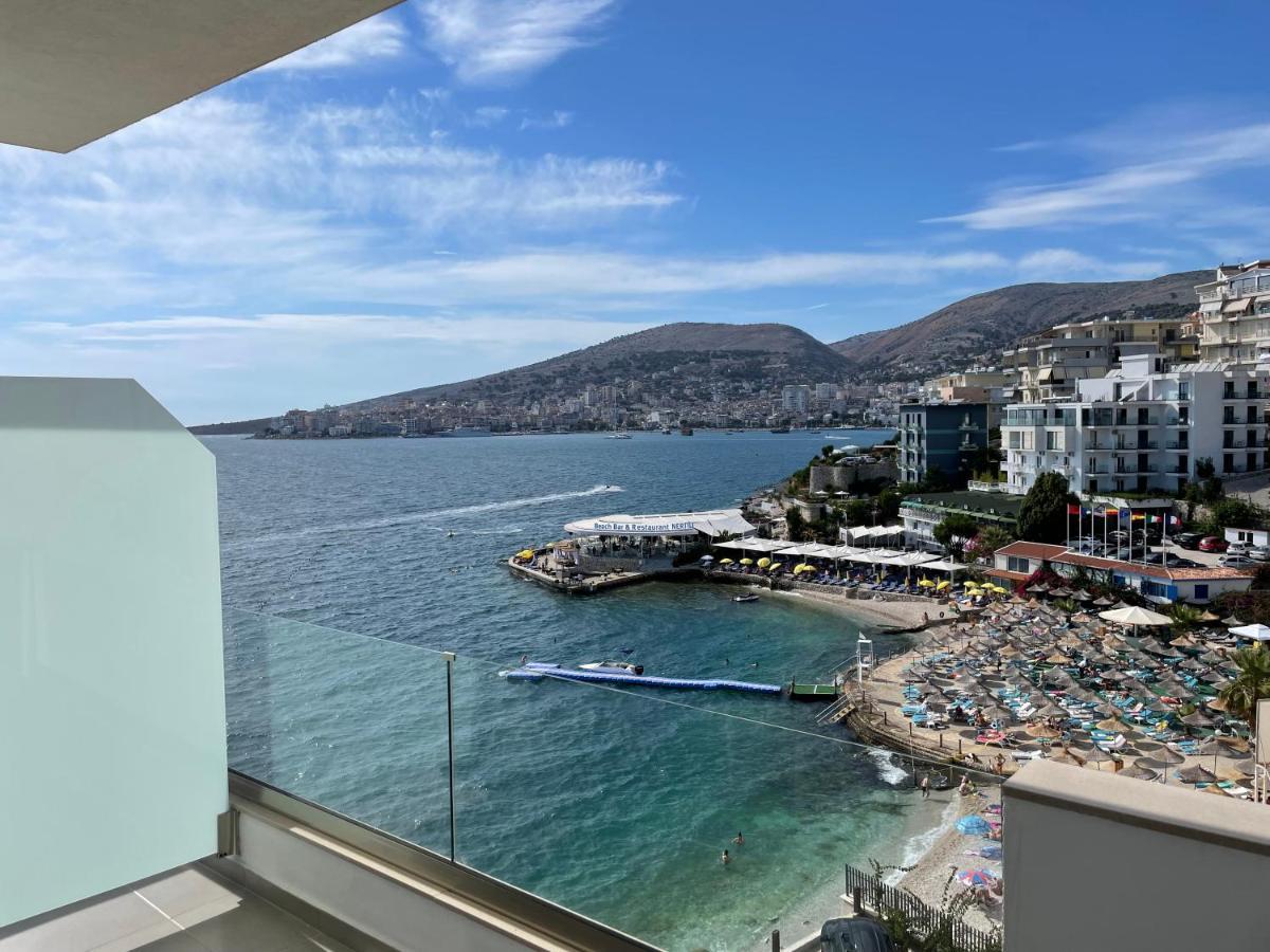 Blue Bay Hotel Sarande Bagian luar foto