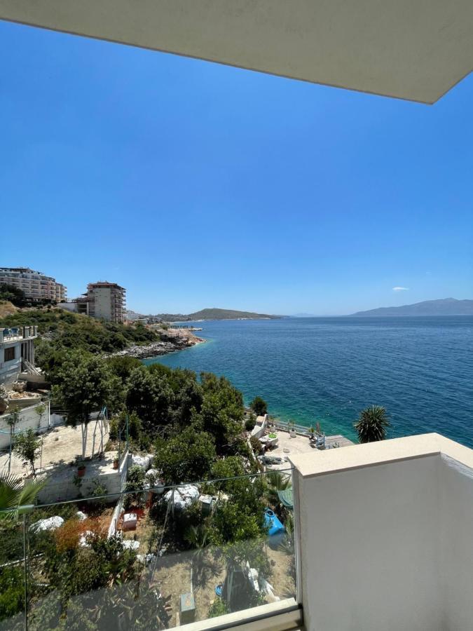 Blue Bay Hotel Sarande Bagian luar foto